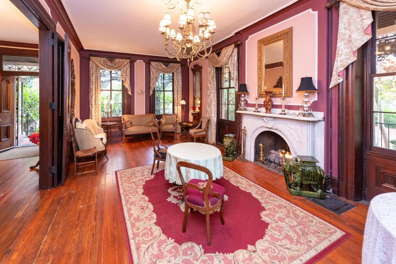 Faunbrook Bed & Breakfast (Adults Only) West Chester Bagian luar foto