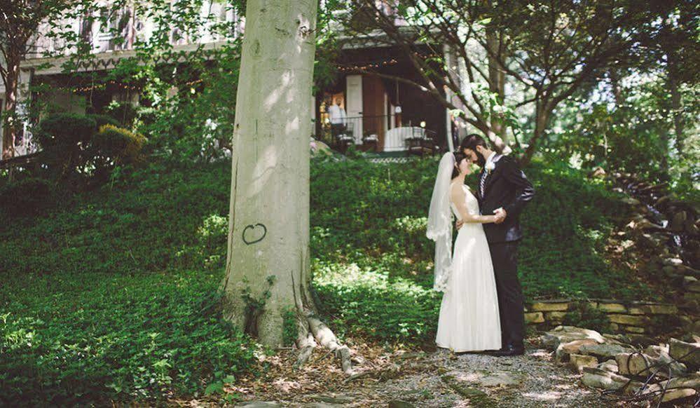 Faunbrook Bed & Breakfast (Adults Only) West Chester Bagian luar foto